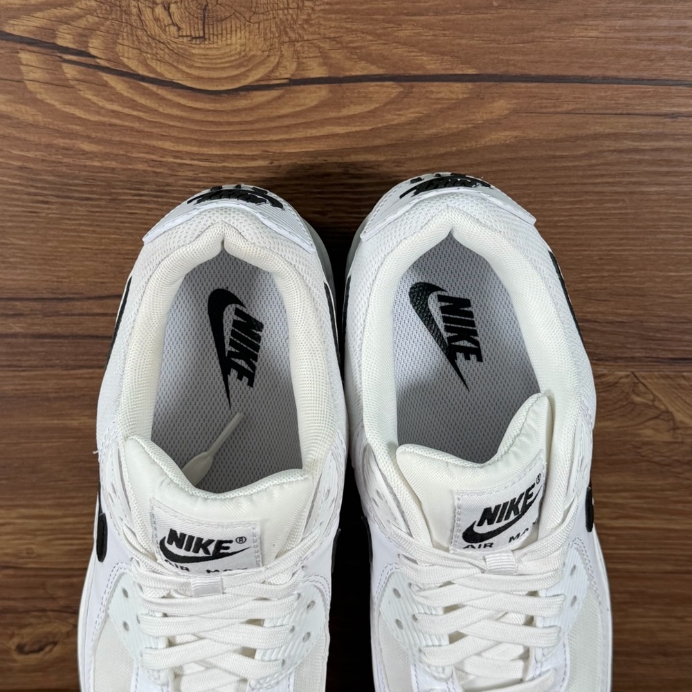 Nike Air Max 90 Sneakers Women’s Size 7 Low Top Shoes - Picture 9 of 11